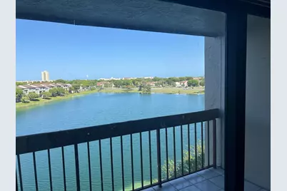 10290 NW 9th St Cir #512, Miami, FL 33172 - Photo 1