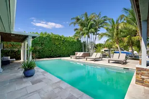 7910 Hawthorne Ave, Miami Beach, FL 33141 - Photo 1