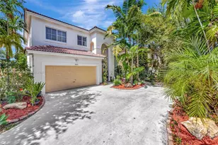 9053 SW 214th St, Cutler Bay, FL 33189 - Photo 1