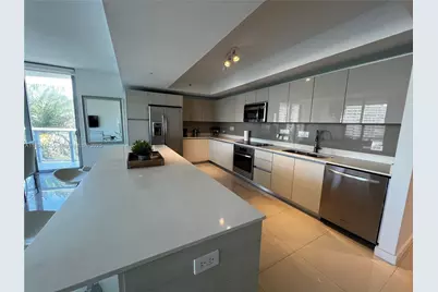 2600 E Hallandale Beach Blvd #T401, Hallandale Beach, FL 33009 - Photo 1