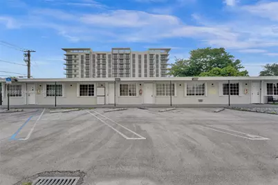 1085 NE 126th St, North Miami Beach, FL 33161 - Photo 1