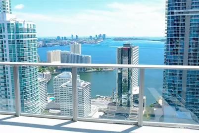 1010 Brickell Ave #4205, Miami, FL 33131 - Photo 1