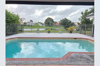 9431 Sun Pointe Dr, Boynton Beach, FL 33437 - Photo 1