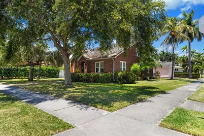 1201 Harrison St, Hollywood, FL 33019 - Photo 1