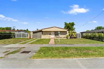 4295 SW 97th Ct, Miami, FL 33165 - Photo 1