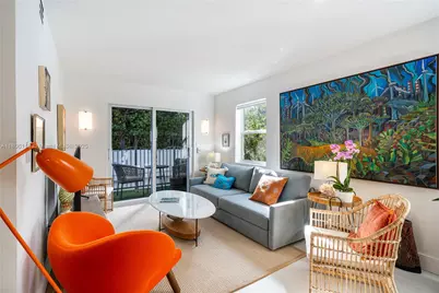 61 Collins Ave #304, Miami Beach, FL 33139 - Photo 1