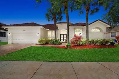 12834 NW 21st St, Pembroke Pines, FL 33028 - Photo 1