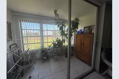 8021 N Sunrise Lakes Dr #206, Sunrise, FL 33322 - Photo 1