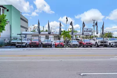 3590 NW 36th St, Miami, FL 33142 - Photo 1