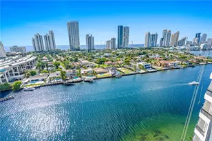 19195 NE 36th Ct, Aventura, FL 33180 - Photo 1