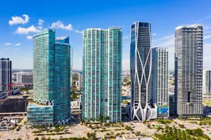 900 Biscayne Blvd, Miami, FL 33132 - Photo 1