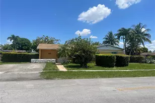 11753 SW 32nd St, Miami, FL 33175 - Photo 1