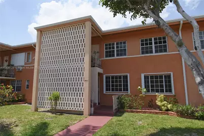 3621 SW 10th St #4B, Miami, FL 33135 - Photo 1