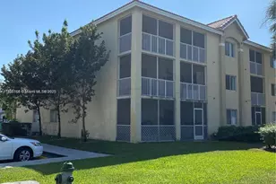 460 S Park, Hollywood, FL 33021 - Photo 1
