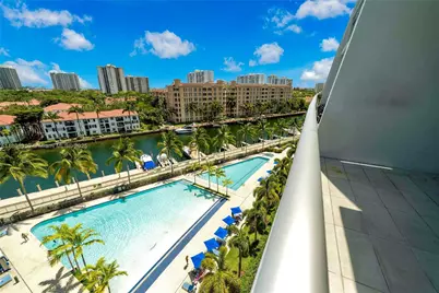 2950 NE 188th St #545, Aventura, FL 33180 - Photo 1