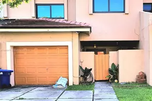 19530 Cypress Ct, Hialeah, FL 33015 - Photo 1