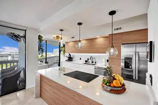 1000 W Island Blvd, Aventura, FL 33160 - Photo 1