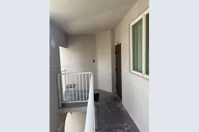 1652 SE 28th St #205, Homestead, FL 33035 - Photo 1