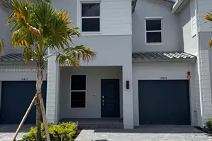 18414 SW 2nd St, Pembroke Pines, FL 33029 - Photo 1