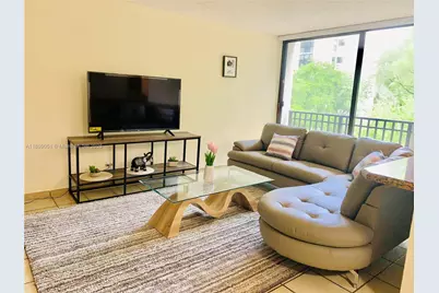 17021 N Bay Rd #318, Sunny Isles Beach, FL 33160 - Photo 1