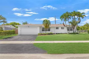 11155 SW 112th Terrace, Miami, FL 33176 - Photo 1