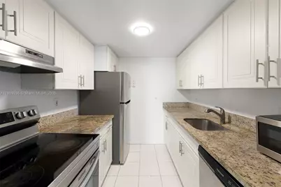 2350 NE 135th St #812, North Miami, FL 33181 - Photo 1