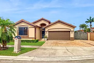 1102 SW 144th Ct, Miami, FL 33184 - Photo 1