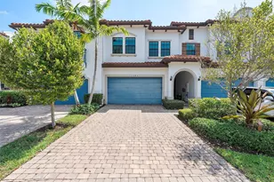 1403 SW 113th Ave, Pembroke Pines, FL 33025 - Photo 1