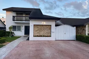 520 SW 90th Ct, Miami, FL 33174 - Photo 1