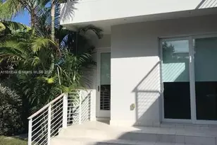 321 Palmwood Ln, Key Biscayne, FL 33149 - Photo 1