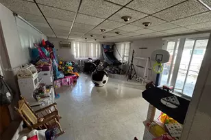 5131 NW 4th St, Miami, FL 33126 - Photo 19