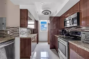 5077 NW 7th St, Miami, FL 33126 - Photo 1