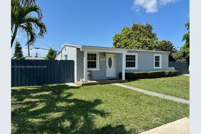 10035 SW 55th St, Miami, FL 33165 - Photo 1