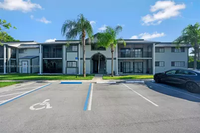 469 NE 207th Ln #205, Miami, FL 33179 - Photo 1