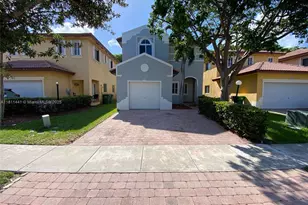 1098 NE 41st Ave, Homestead, FL 33033 - Photo 1