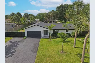 4220 SW 4th St, Plantation, FL 33317 - Photo 1