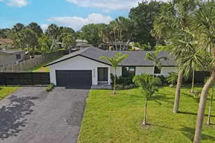 4220 SW 4th St, Plantation, FL 33317 - Photo 1