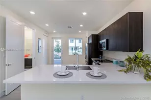 10226 NW 64th Terrace, Doral, FL 33178 - Photo 1