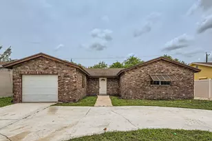 9353 SW 1st Pl, Boca Raton, FL 33428 - Photo 1