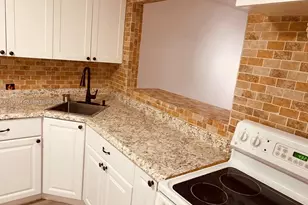 1550 NE 191st St, Miami, FL 33179 - Photo 1
