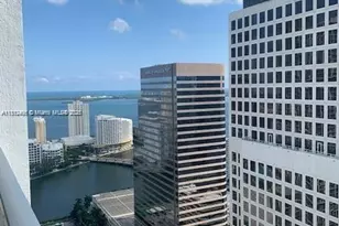 55 SE 6th St, Miami, FL 33131 - Photo 1