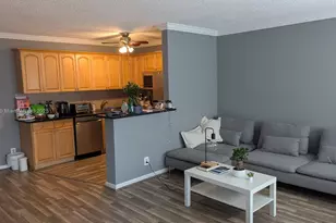 286 Mansfield G, Boca Raton, FL 33434 - Photo 1