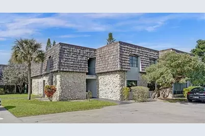 3105 Oakland Shores Dr #J202, Oakland Park, FL 33309 - Photo 1