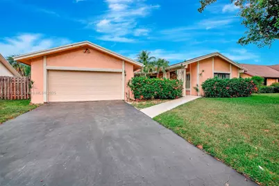 1360 NW 94th Ave, Plantation, FL 33322 - Photo 1