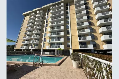 2020 NE 135th St #208, North Miami, FL 33181 - Photo 1