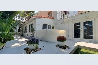 846 Michigan Ave #101, Miami Beach, FL 33139 - Photo 1