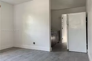 112 NW 3rd St, Hallandale Beach, FL 33009 - Photo 1