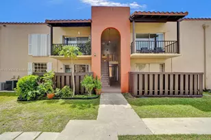 10804 N Kendall Dr, Miami, FL 33176 - Photo 1