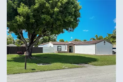 14751 SW 158th St, Miami, FL 33187 - Photo 1