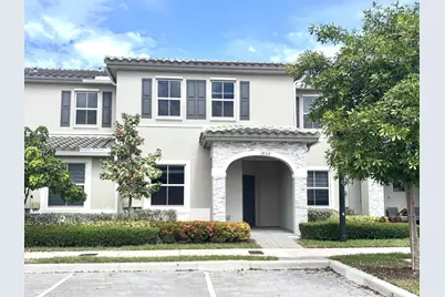 1859 SE 27th Ter #1859, Homestead, FL 33035 - Photo 1